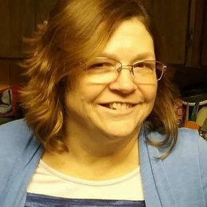 Meet your Posher, Deena